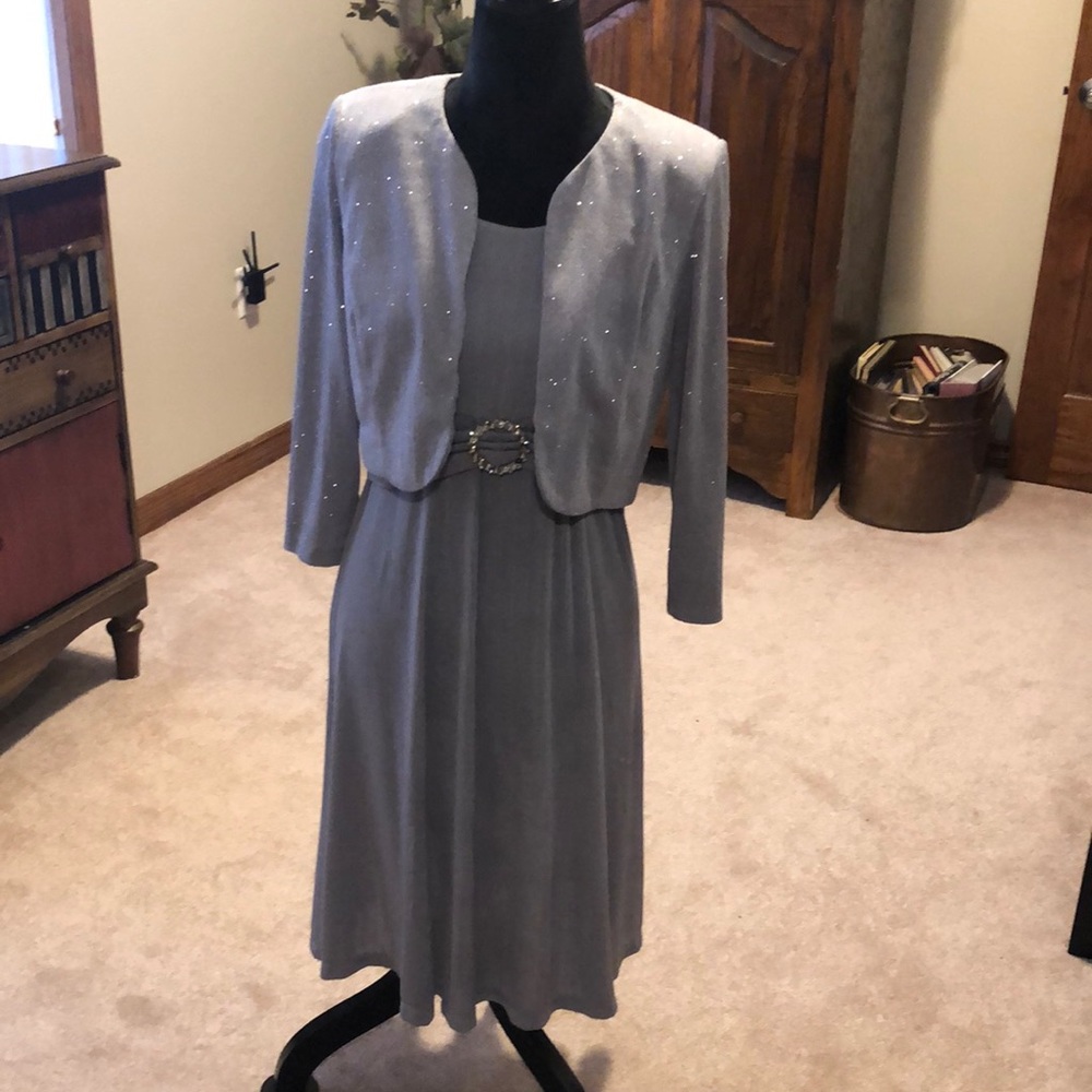 Beautiful light gray sparkly cocktail dress